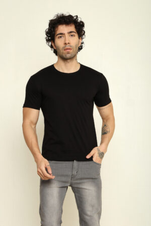 176652110030982302075.jpg Absqura Solid Men Black T-Shirt