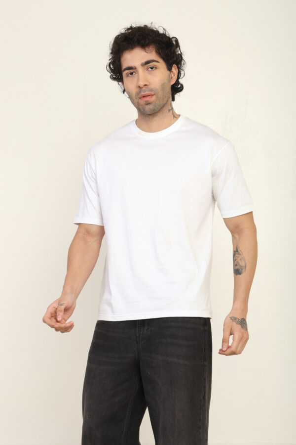 176652283016572301578.jpg Absqura Solid Oversized White T-Shirt