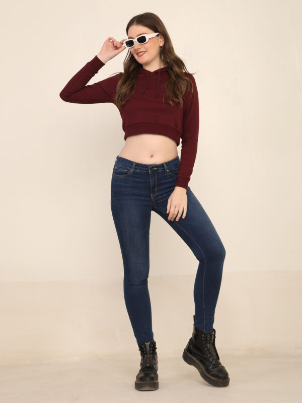 176660912010031Q1A3442.jpg Absqura Solid Women Maroon Crop Hoodies