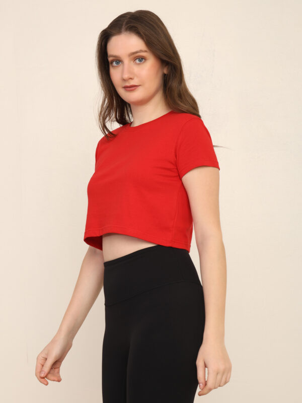 176661183020461Q1A3301.jpg Absqura Solid Women Red Crop Top