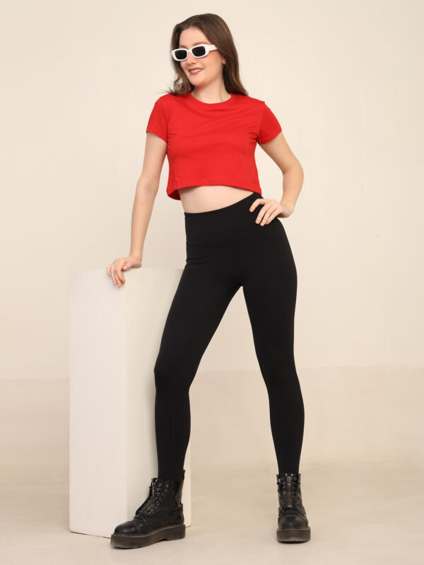 176661185889341Q1A3295.jpg Absqura Solid Women Red Crop Top