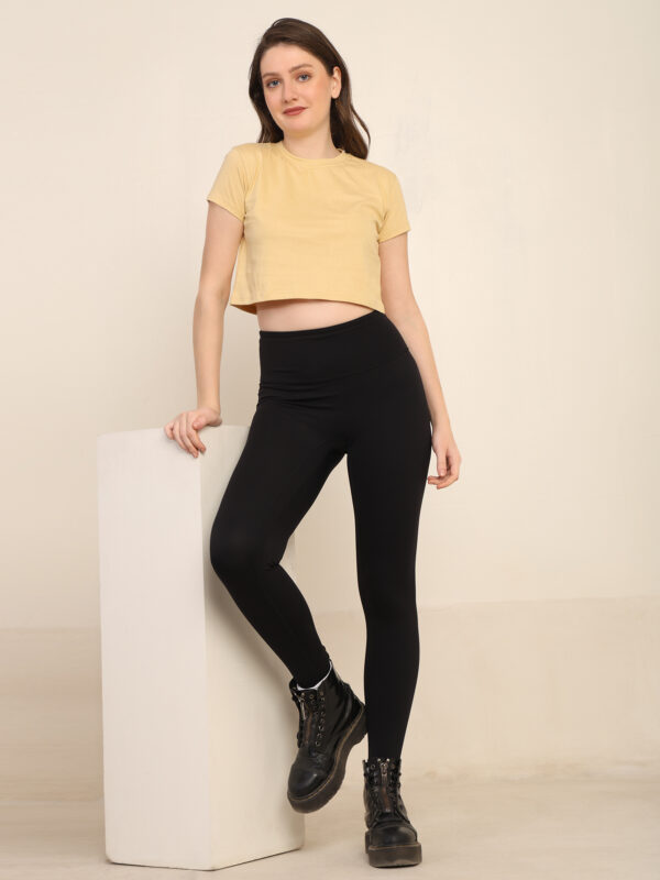 176661283343241Q1A3252.jpg Absqura Solid Women Beige Crop Top