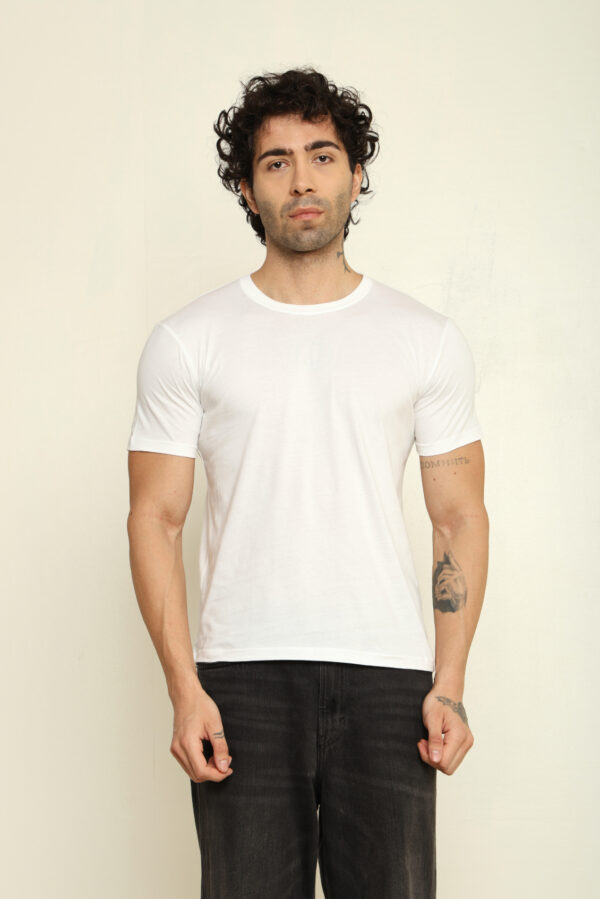 176665349196812301736.jpg Absqura Solid Men White T-Shirt