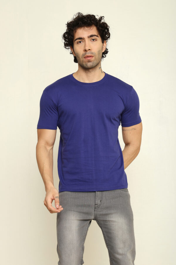 176665460097912302037.jpg Absqura Solid Men Royal Blue T-Shirt