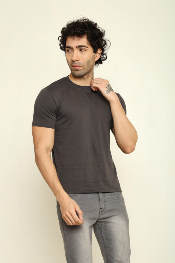 176665604922342302159.jpg Absqura Solid Men Charcoal Melange T-Shirt