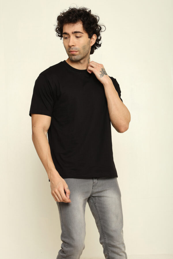 176666150520862302132.jpg Absqura Solid Men Oversized Black T-Shirt