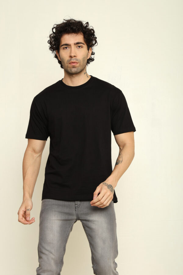 176666150877182302127.jpg Absqura Solid Men Oversized Black T-Shirt